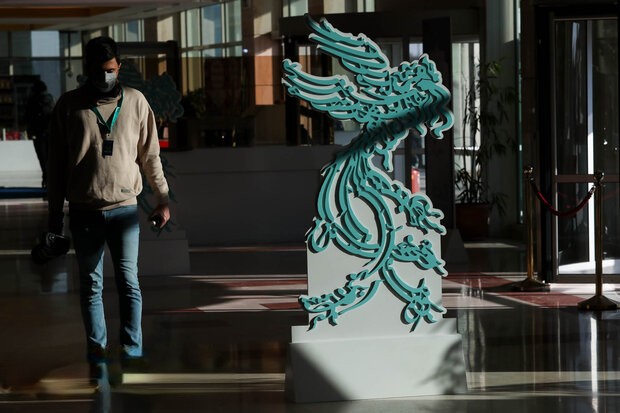 فستیوالی سفارشی، سلیقه‌ای یا سینمایی؟