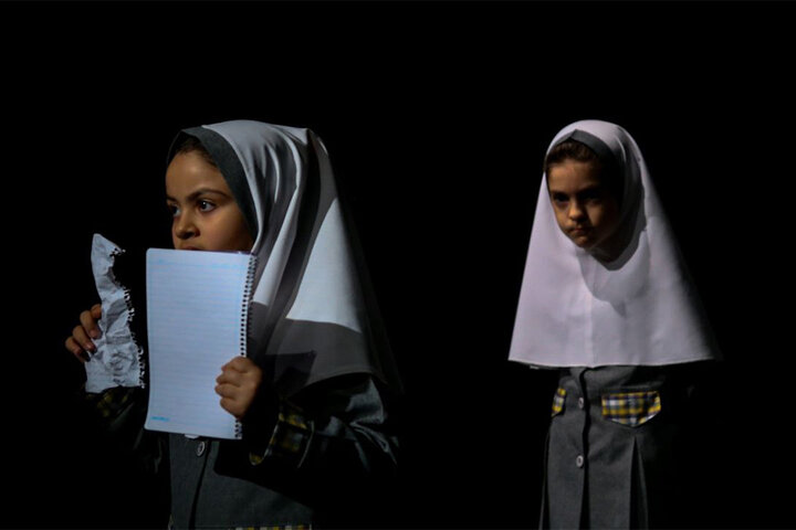 دختران ۹ ساله‌ در تئاتر می‌درخشند/ رهن خانه هزینه «دشمن خدا» شد