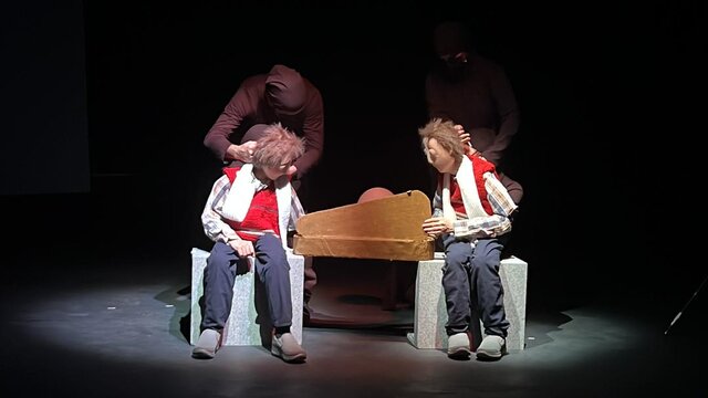 بچه‌ها را به تماشای «مامان» نیاورید!