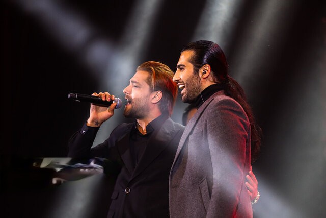 ویدئو- آقای ماکان‌بند! اینجا کنسرت است یا کلاس ایروبیک؟!