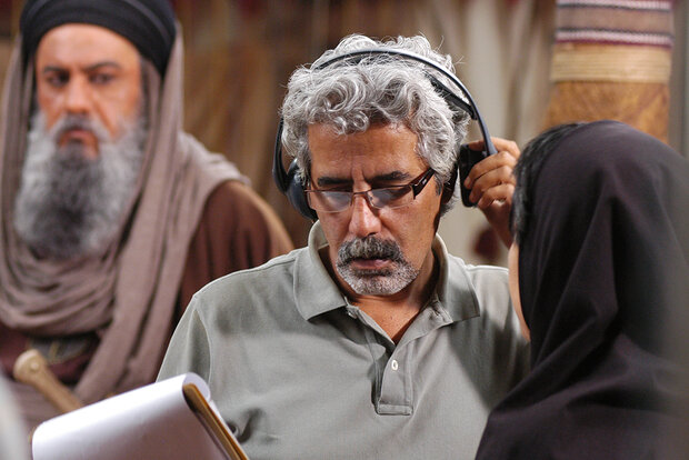 احمدرضا درویش سریال می‌سازد