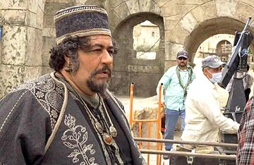 گریم متفاوت فرهاد اصلانی در سریال جدید داوود میرباقری