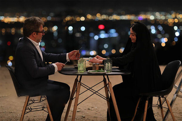 «بی مادر» در اکران آنلاین ۷۰۰ میلیون فروخت