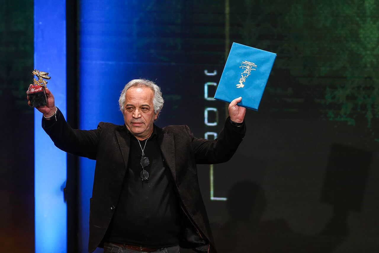 محمدحسین لطیفی بازیگران جدید تربیت می‌کند