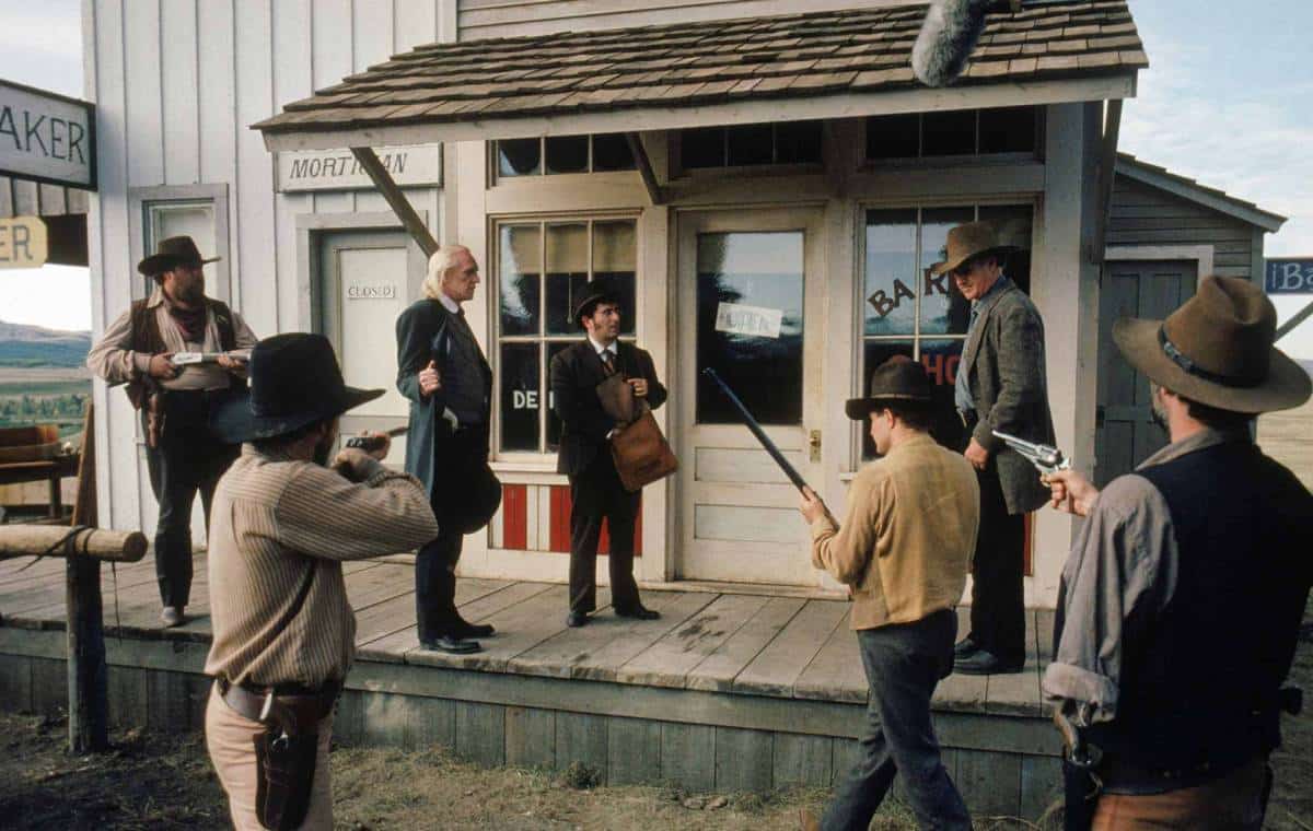 ۱۰ فیلم درام وسترن که باید تماشا کنید؛ از «غرب آهسته» تا «نابخشوده»