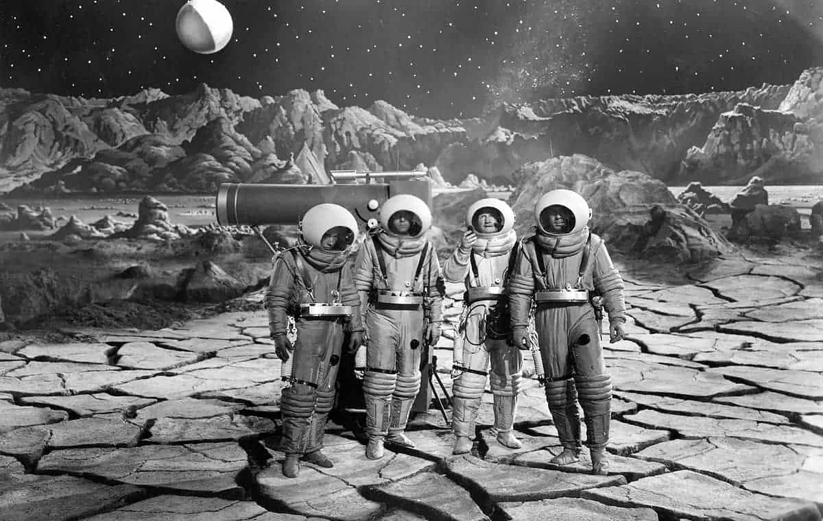 معرفی ۹ فیلم علمی-تخیلی کلاسیک برتر که باید تماشا کنید