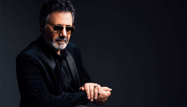 کیهان: اصلاح طلبان معین را از کشور فراری دادند!