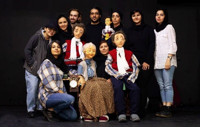 آغاز بلیت‌فروشی نمایش عروسکی «مامان»