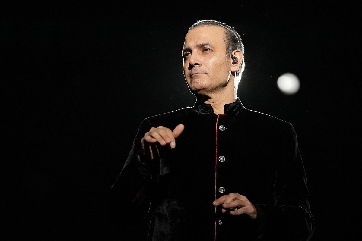 موزیک ویدئوی «در زلف تو آویزم» علیرضا قربانی