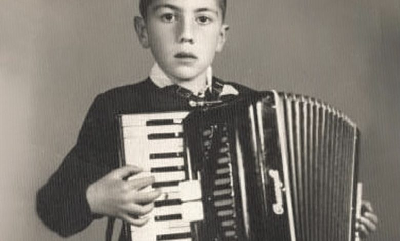 وقتی خانواده عروس و داماد ناصر چشم آذر را کتک زدند!