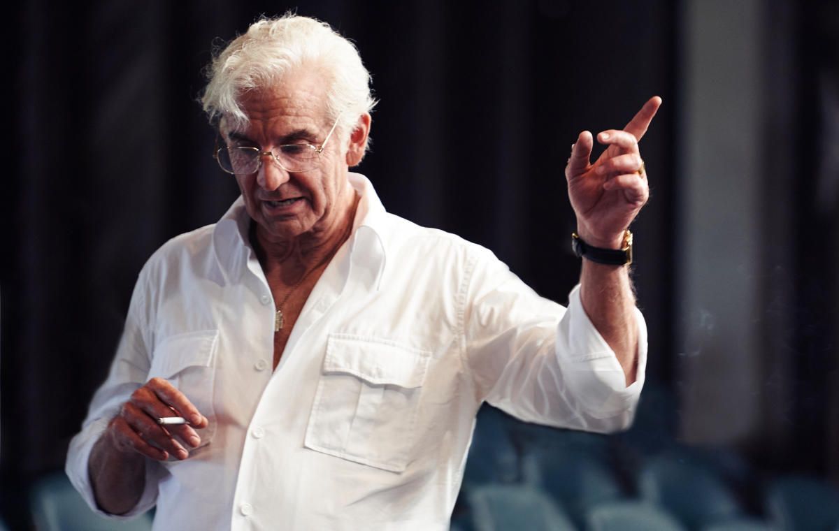 درباره فیلم «مایسترو»؛ زندگی دوگانه یک نابغه موسیقی