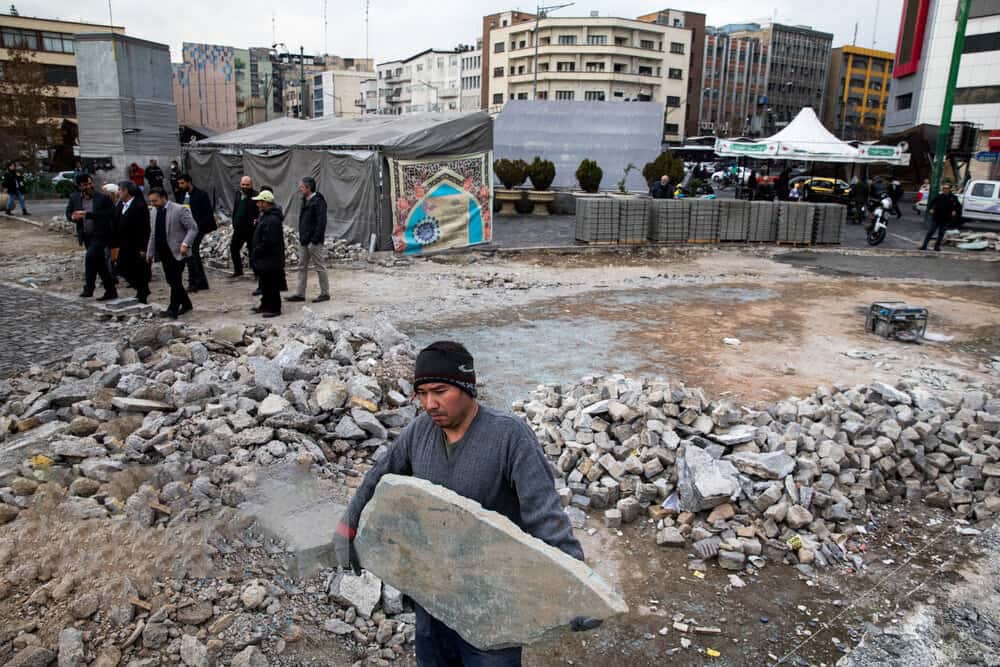 عکس- کلنگ‌زنی تعیین حریم مجموعه تئاترشهر