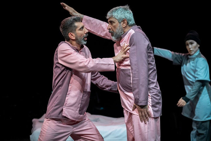 «شیزوفرنی» گروتسکی از دل جامعه ایران است!