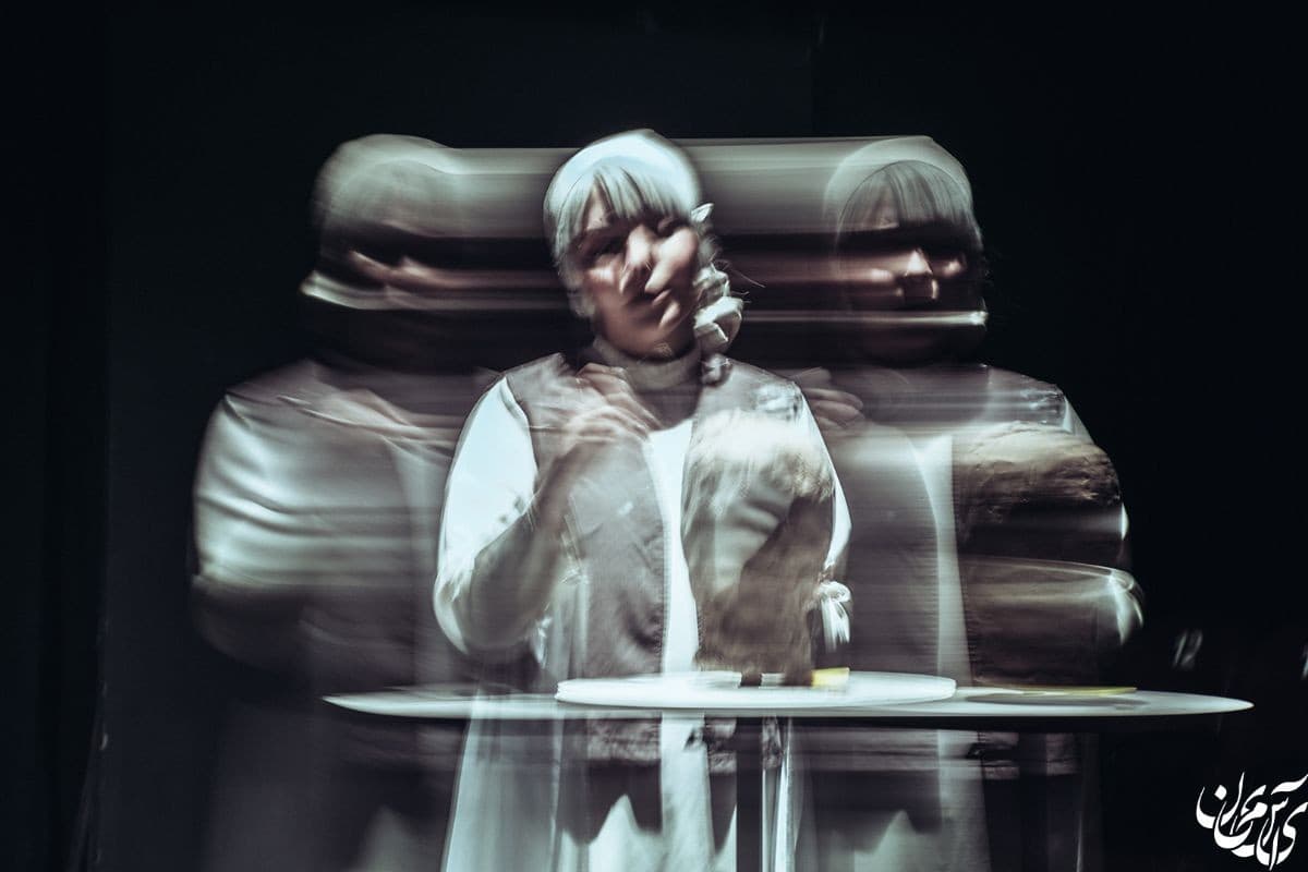 سمفونی مجسمه‌ها به کارگردانی مطهره ذوالقدر