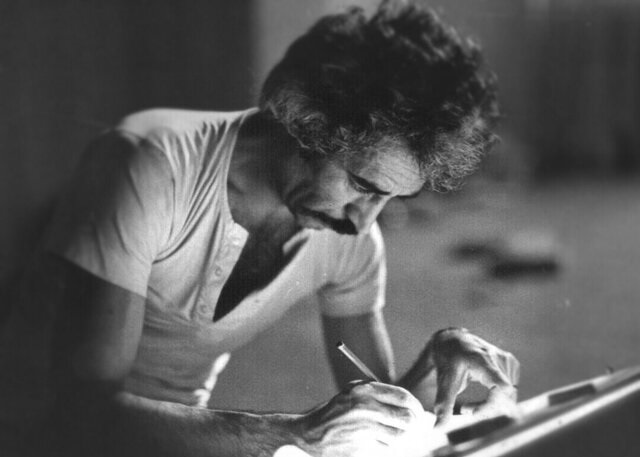 عکس‌هایی دیده نشده از هنرمندی که در تنهایی به خاک سپرده شد