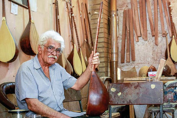  گلایه‌های یک نوازنده پیشکسوت از مشکلات موجود/ حال خوبی ندارم 