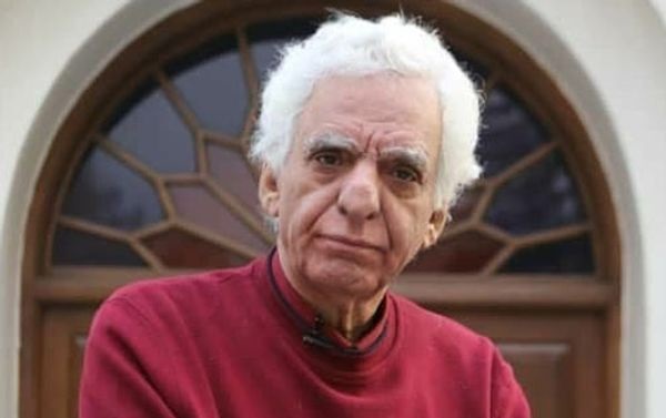  اطلاعیه پلیس درپی مرگ کیومرث پوراحمد/ تائید خودکشی و کشف دست‌نوشته