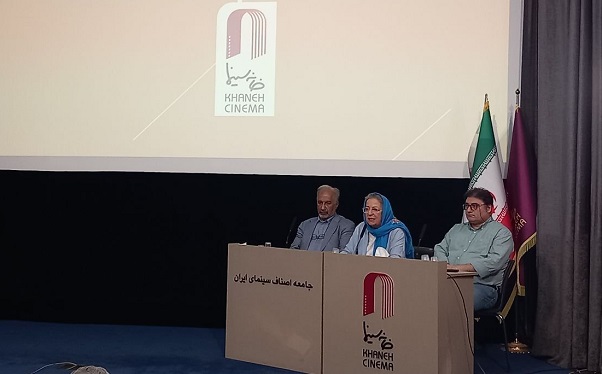 نشست مرضیه برومند و عسگرپور با طعم مزاح و چند واکنش صریح  نشست مرضیه برومند و عسگرپور با طعم مزاح و چند واکنش صریح