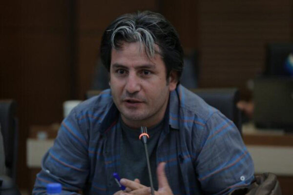 تغذیه روحی مردم چرا باید شامل مالیات شود؟