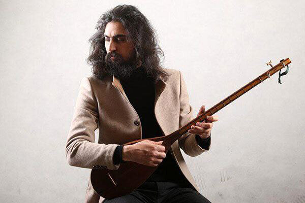 اجرای پانزدهمین کنسرت بداههنوازی رضا علیآبادی اجرای پانزدهمین کنسرت بداههنوازی رضا علیآبادی