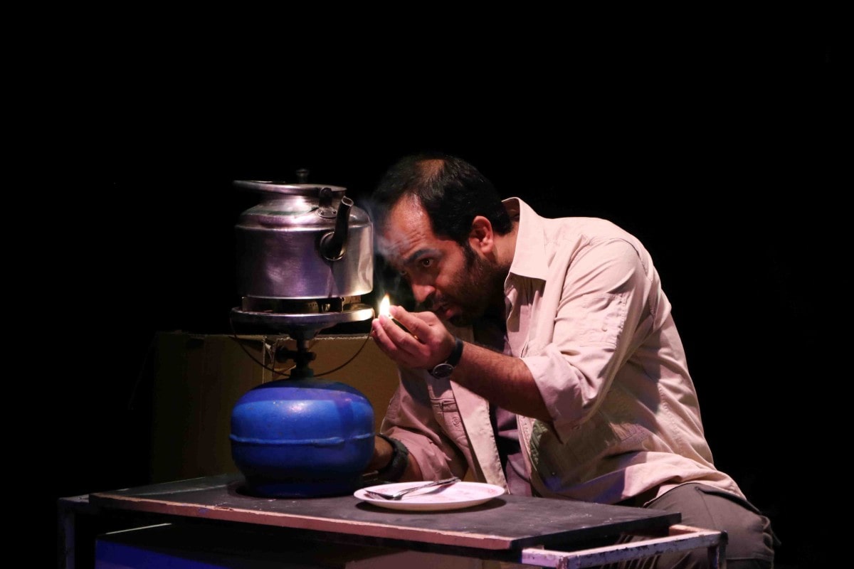 گزارش تصویری- نمایش «قصه های در گوشی» به کارگردانی حسین ‌حیدری ‌پور