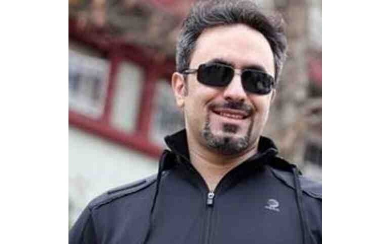 موهایم سفید شد ولی مجوز آثارم را ندادند!