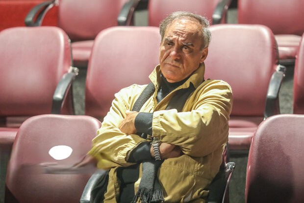 بازیگران دستمزد بالارا به تئاترترجیح می‌دهند