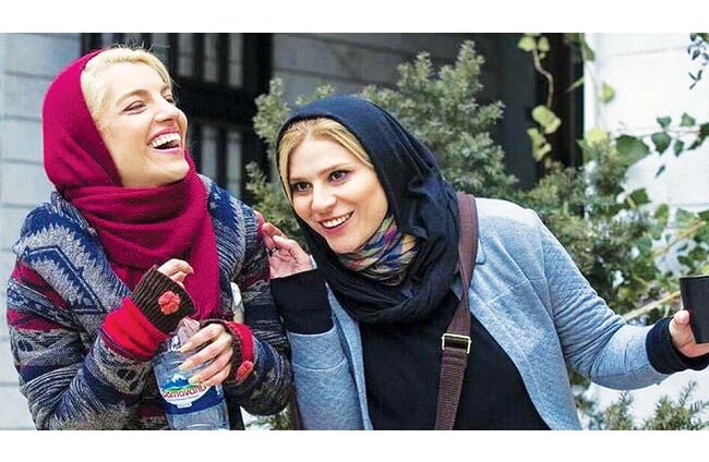  قاچاق مشکوک فیلم 