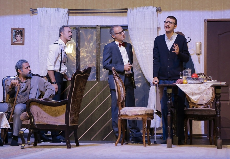 گزارش تصویری- نمایش «شب روی سنگفرش خیس » به کارگردانی میکائیل شهرستانی