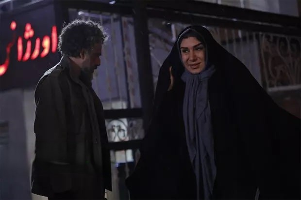 موافق محدودیت سنی برای تماشای فیلمم هستم