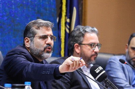 نمی‌توانیم به قاضی بگوییم چه حکمی برای هنرمندان صادر کند