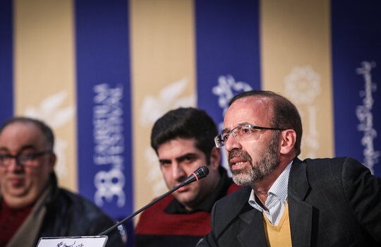 می‌گویند تا «فسیل» هست کسی فیلم شما را نمی‌بیند/اجازه ساخت ندهید!