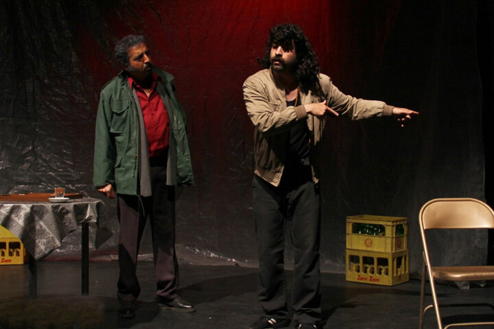 تیزر نمایش «مرگ در زمستان» به کارگردانی حامد شیخی 