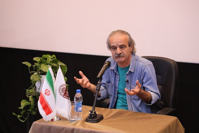  پیش فرض «آژانس شیشه ای» رفاقت است