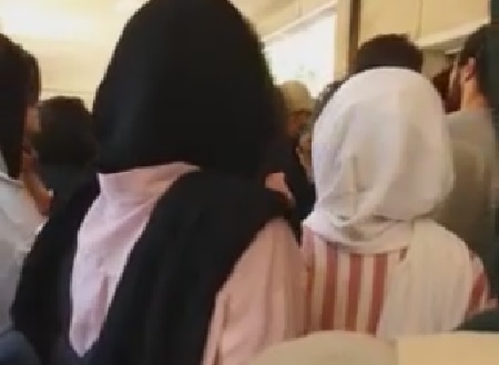 فیلم- درگیری در هنرهای زیبای دانشگاه تهران بر سر حجاب