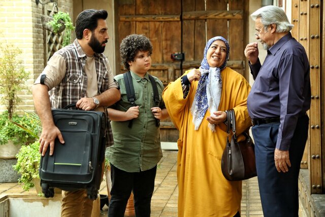  پای یک سریال طنز جدید به تلویزیون باز شد + فیلم و عکس