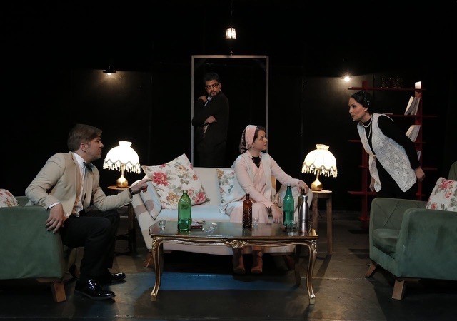 گزارش تصویری- نمایش چه کسی از ویرجینیا وولف می‌ترسد؟ به کارگردانی شیرین فرخنده نژاد