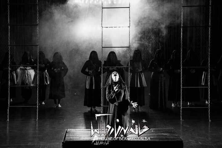 «خانه برناردا آلبا» در برج آزادی تهران تمدید شد