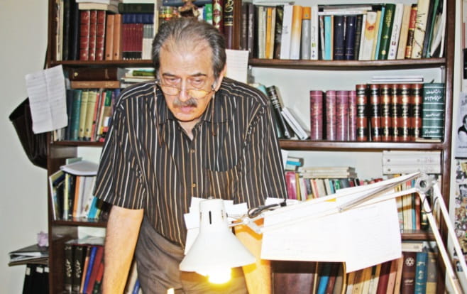 نسل ما دلبسته اعتراض و نقد قدرت بود نسل ما دلبسته اعتراض و نقد قدرت بود