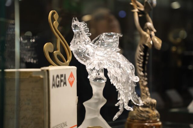 جدیدترین سیمرغ‌هایی که ۲۱ شهریور ماه به موزه سینما اهدا شد