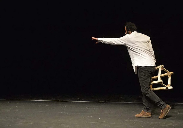  درباره نمایش «بک تو بلک» سجاد افشاریان؛ در تمنای ناممکن رادیکال بودن 