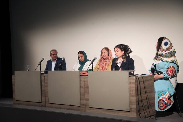 پرده برداشتن از بخش پنهانی از جامعه/ جنسیت ارجحیت دارد یا انسانیت؟