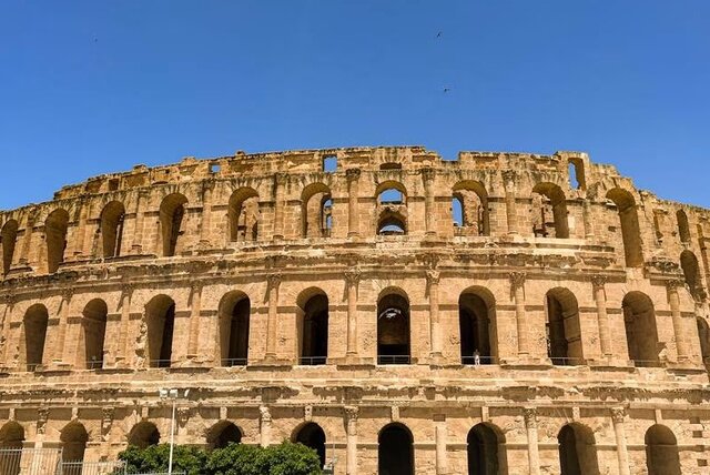 درباره تماشاخانه کولوسئوم؛ ویرانه‌ای حیرت‌آور