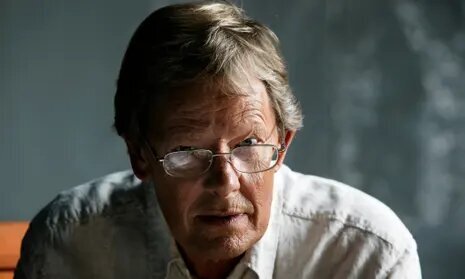 منتقد معروف روزنامه گاردین درگذشت