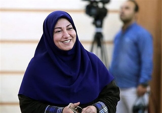  جنجال گوینده زن صداوسیما با ظاهر متفاوتش!