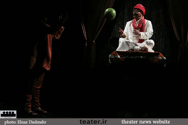 گزارش تصویری نمایش «هندوانه» کارگردان: رحیم نوروزی
