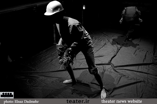 گزارش تصویری /نمایش: فاجعه معدن کوشیرو  کارگردان: مرتضی غفاری،محمد زارعی