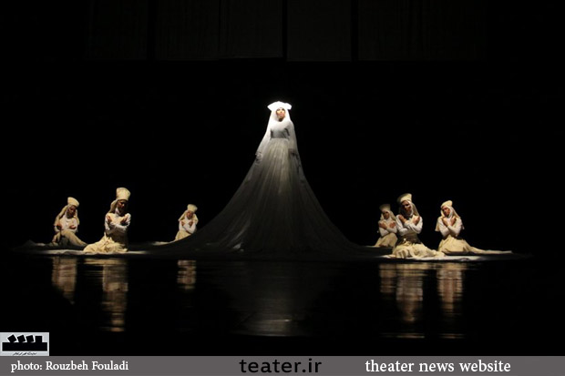 گزارش تصویری/نمایش«باغ دلگشا» کارگردان: پری صابری