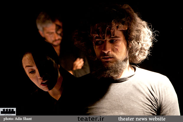 گزارش تصویری/نمایش «آنتیگونه» کارگردان: حمیدرضا هدایتی