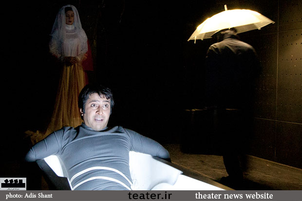 گزارش تصویری/نمایش «ابرهای باران زا»کارگردان: مانلی حسین پور